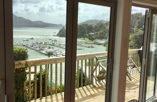 Whangaroa House | Bach in Whangaroa Heaven