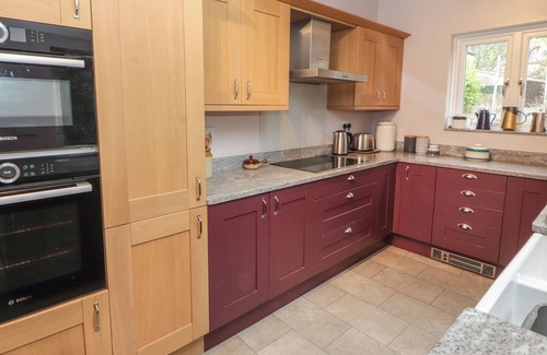 Sedbergh House | BADGERS, pet friendly, character holiday cottage in Sedbergh