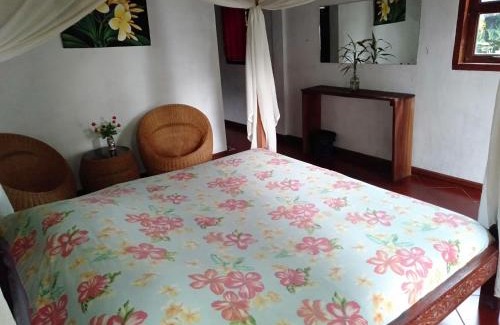 Tuk Tuk House | Bagus Bay Homestay