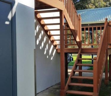 Lucknow Apartment | Bairnsdale - Granite Creek Stays