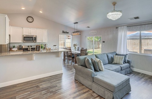 Pumpkin Center House | Bakersfield Home w/Pool Table, Cornhole + More!