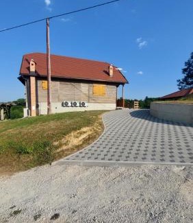 Ozalj House | Bakina kuća