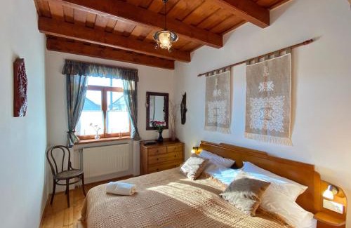 Bakonykuti House | Bakonyi Vadász Háza