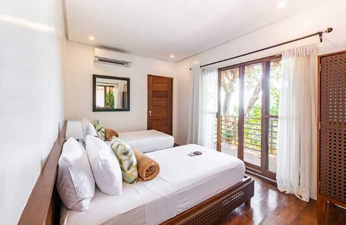 Carles Hotel | Balay Kogon