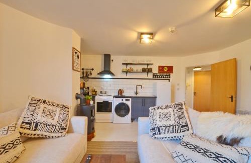 Bristol Old City Apartment | Baldwin Lofts