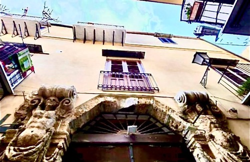 Palermo Apartment | Ballaro ' - Holiday House Baron Muzio Palace -