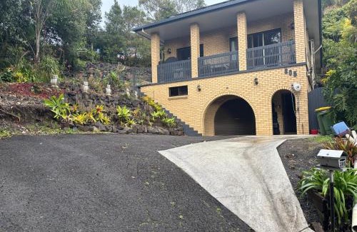 East Lismore House | Ballina Road Hillside House