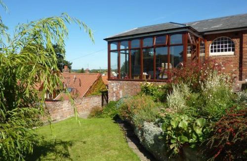 Beccles House | Ballygate Stable