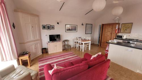 Beccles House | Ballygate Stable