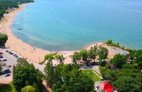 Balm Beach Resort | Balm Beach Resort and Motel