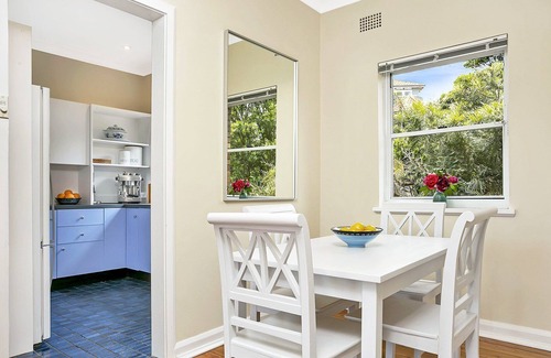 Mosman Apartment | Balmoral Slopes w/waterfront views -Pets Welcome!
