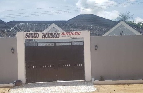 West Coast Division House | Bambino Guest House