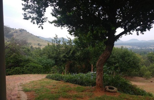 Hartbeespoort Ski Chalet | Banana Coves