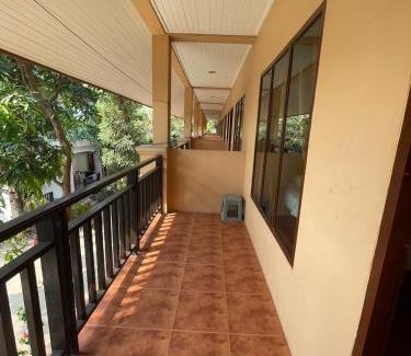 Haad Rin House | Bank Guesthouse