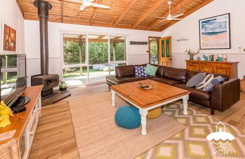 Sandy Point House | Banksia Beauty