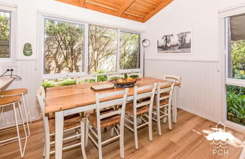 Sandy Point House | Banksia Beauty