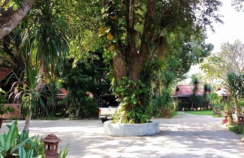 Mae Hong Son Resort | Banviewnam Camping & Resort