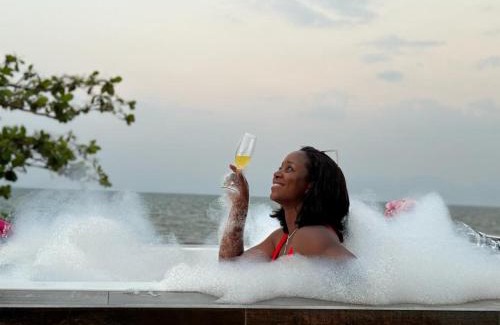 Mangochi Resort | Baobab Beach Villa Mangochi