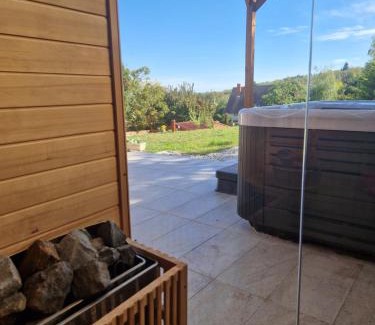 Gyorujbarat House | Baráti Vendégház