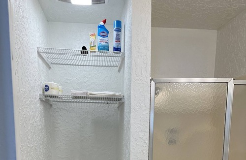 Dumas Apartment | Barbeque, Patio, Covered Parking, Pet Friendly,5 min from Airport & courtesy car