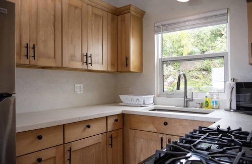 Estate Bethany Apartment | Barefoot in the Sun @ Sunset Quarters