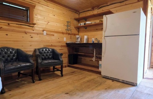 Minden Cabin | Barn 1 @ Yellow Rose Canyon
