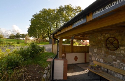Margam House | Barn 2 - Cow - Three Bedroom House, Sleeps 6