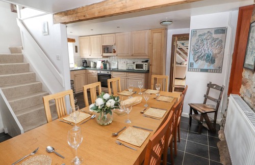 Penrith Cottage | BARN END, pet friendly, character holiday cottage in Shap