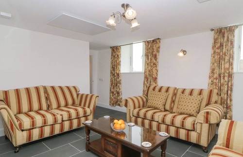 Sparkwell Cottage | BARNFIELD, family friendly, with open fire in Sparkwell