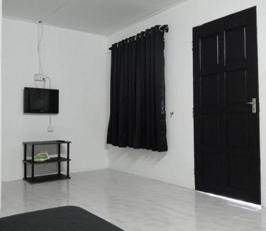 Taman Sri Cempaka Ski Chalet | Barokah Chalet & Homestay