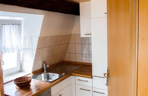 City Centre Regensburg Apartment | Baroque gallery apartment Praetoria - city center location-