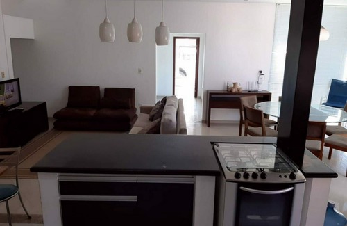 Barra de Sao Joao House | BARRA DE SÃO JOÃO- PRAIA DA IGREJINHA- 150m FROM THE BEACH- 3 BEDROOMS
