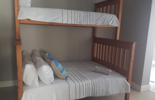 Pennington House | Barracouta Accommodation