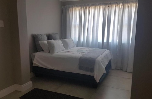 Pennington House | Barracouta Accommodation