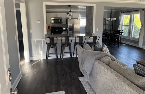 Lookout Valley Neighborhood Association House | Base of Lookout Mountain - 10 minutes to Downtown - 1 mile to The Venue - Patio
