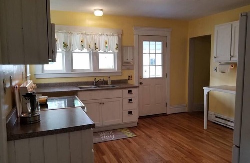 Durbin House | BaseCampWV-Durbin. Spacious 4 bedroom house w/yard