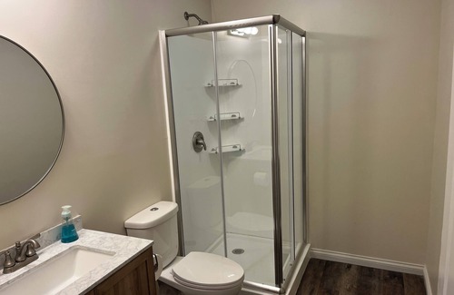 Speed Apartment | Basement Apt 2 bedrooms 1 bathnQuiet country setting, 20 minutes to nLouisville