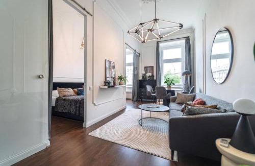 Pusztavacs Apartment | BASILICA Panorama Delux Apartment