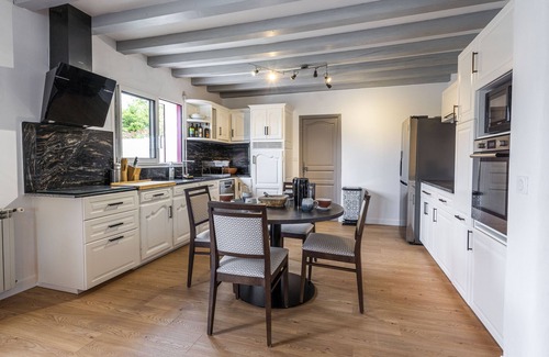 Kokotia Villa | Basque villa with pool 500m from Guéthary beach!