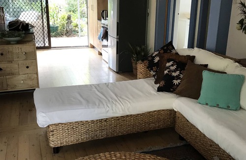 Bateau Bay House | Bateau Bay Beach Retreat