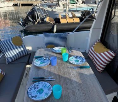 La Condamine Boat Rental | Bateau familial - Port de Monaco