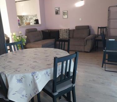 Tiszakecske House | Bathy Ház