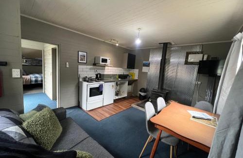Mackenzie Country House | Bauchops Hill Station Farmstay