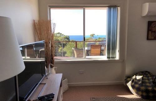 Binalong Bay House | BAY OF FIRES SEACHANGE Ocean frontage