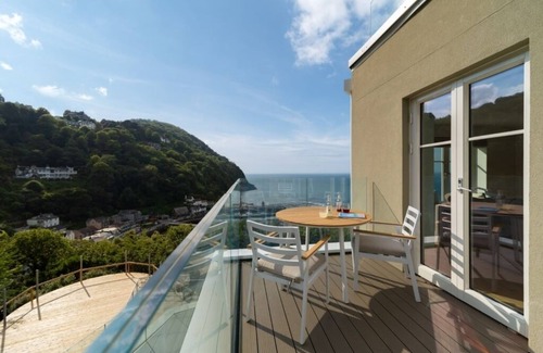 Lynmouth Apartment | Bay point.