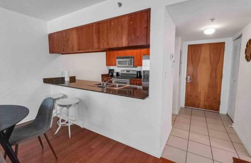 Brickell Apartment | Bay View 1 BDR 1 BTH Brickell Free Parking