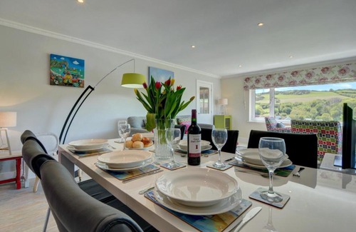 Combe Martin House | Bay View Bungalow