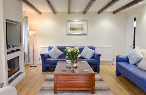 Llansantffraed House | Bay View Cottage