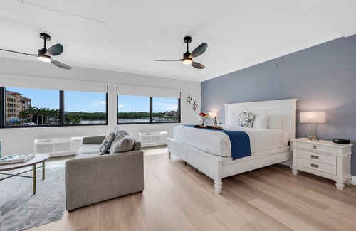 Redevelopment Area Hotel | Bayfront Inn Fifth Avenue