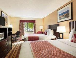 Cascade Hotel | Baymont by Wyndham Anderson